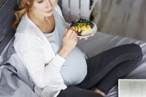 pola makan ibu hamil tua