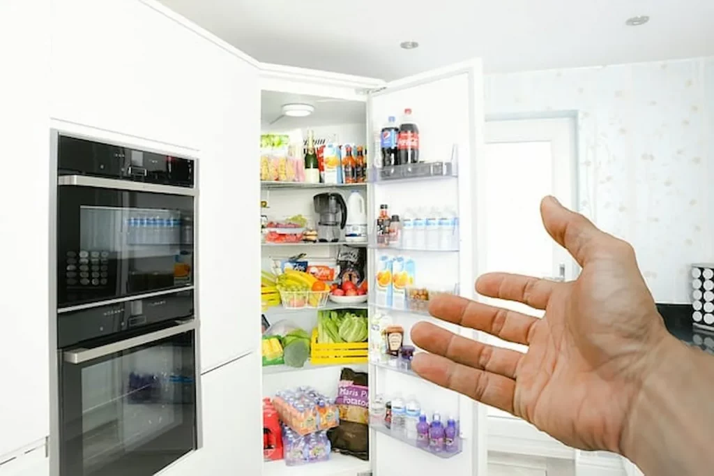 Tips Agar makanan tetap segar saat disimpan di kulkas