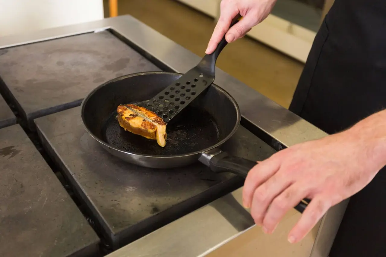 cara menggoreng ikan teri agar renyah